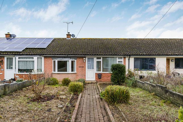 Thumbnail Terraced bungalow for sale in Wellington Street, Thame