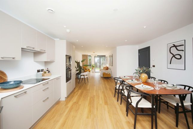 Thumbnail Flat for sale in Alfred Place, Blossomfield Road, Solihull
