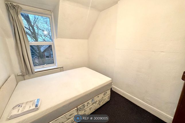 Flat, Derby Road, Nottingham photo 3