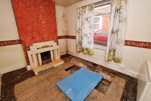 55, Regent Square, Exeter photo 2