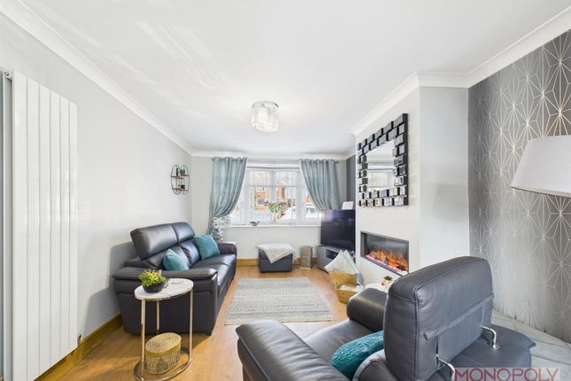 31 Worsley Avenue, Wrexham photo 3