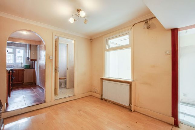 50 Gurdon Road, London photo 4
