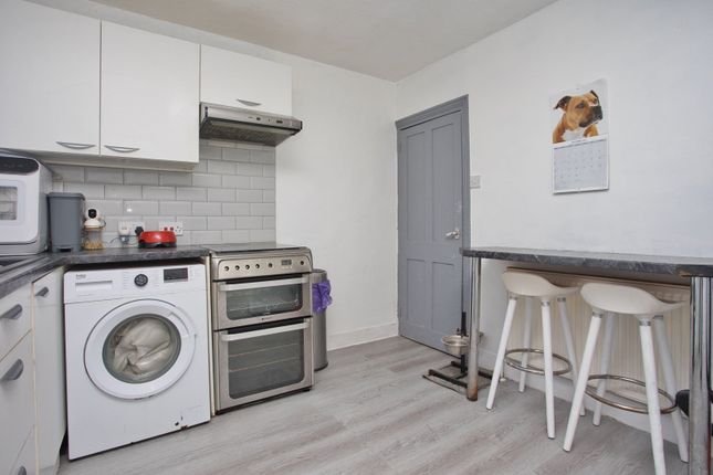 105, Heathfield Avenue, Dover photo 4