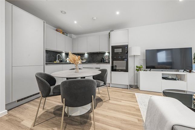 Flat 32, Bissenden House, 4, Selbourne Avenue, Hounslow photo 4