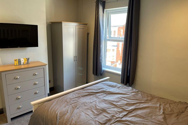 1 bed property to rent in Cross Street, Spalding PE11