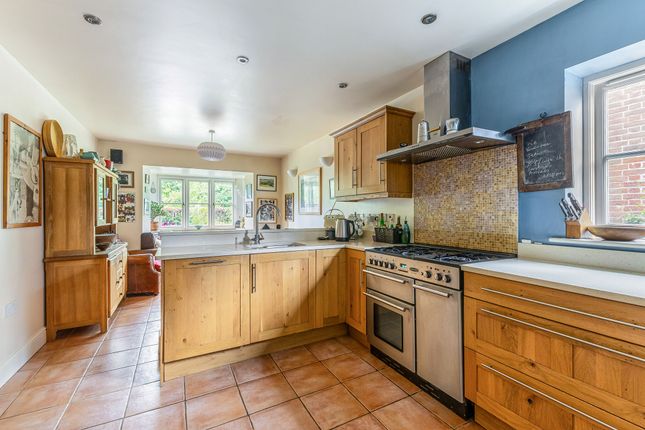 2A Beechfield, Newton Toney, Salisbury photo 4