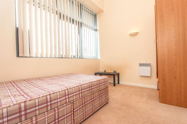Flat for sale in Queens Gate, 2 Lord Street, Watford, Hertfordshire