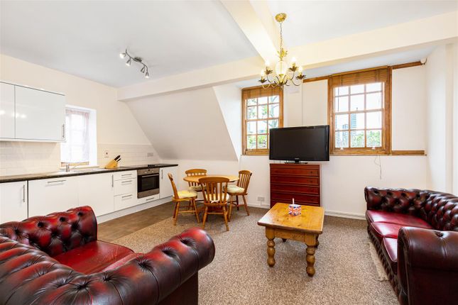 Thumbnail Flat to rent in Mulready House, Marsham Street, Westminster, London