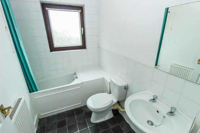 6, Church View, Wakefield photo 4
