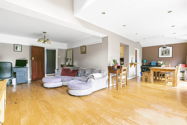 7, Sibley Avenue, Harpenden photo 2