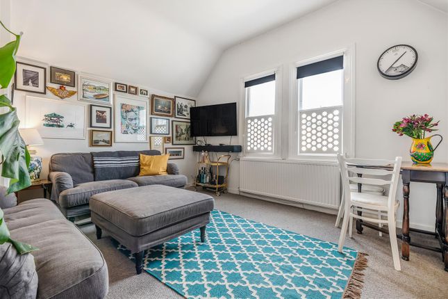 Thumbnail Flat for sale in Canning Crescent, Wood Green