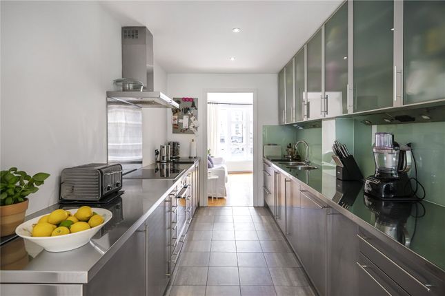 Terraced house for sale in Rosemary Street, Canonbury