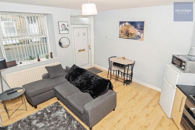 1, Sunfield, Pudsey photo 3