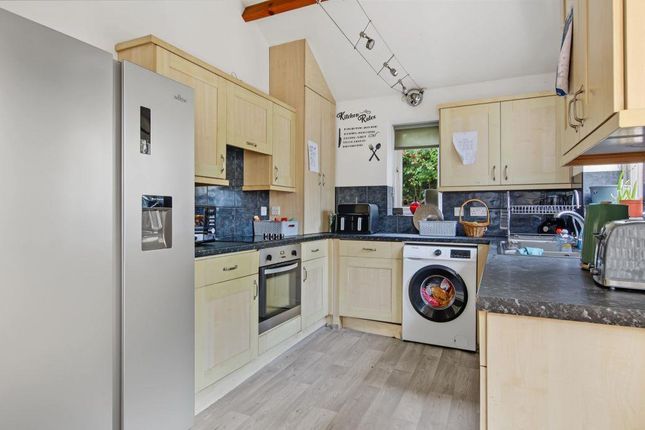 27, Station Road, Wilburton photo 2