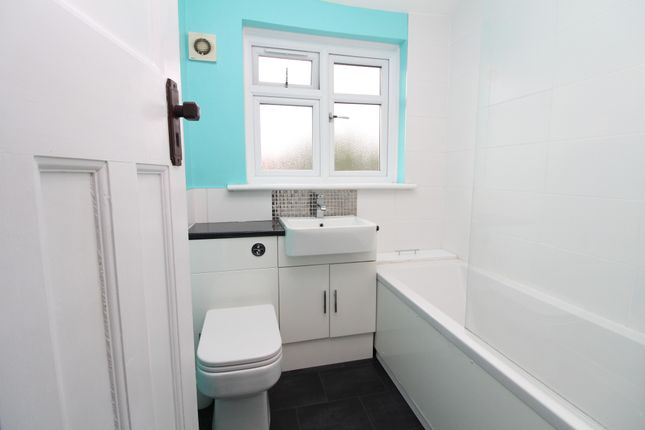 Terraced house to rent in Abbey Road, Belvedere