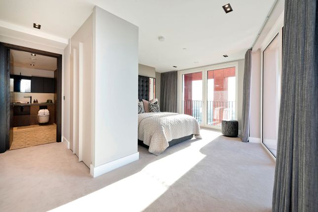 Flat 173, Keybridge Tower, London photo 3