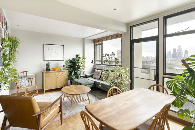 Keeling House, E2