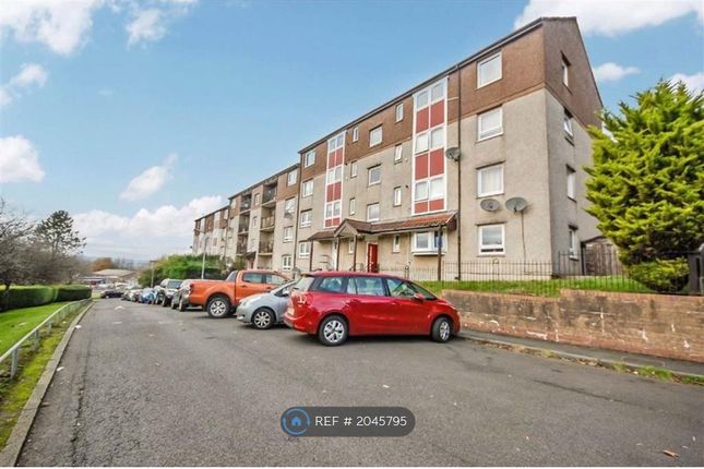 Flat to rent in Lawmuir Crescent, Clydebank