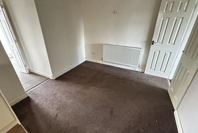 7, Plumpton Avenue, Mexborough photo 5
