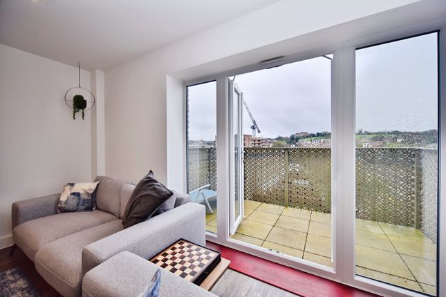 Flat 26/Quay Court, 2 Glenway Road, Rochester photo 4