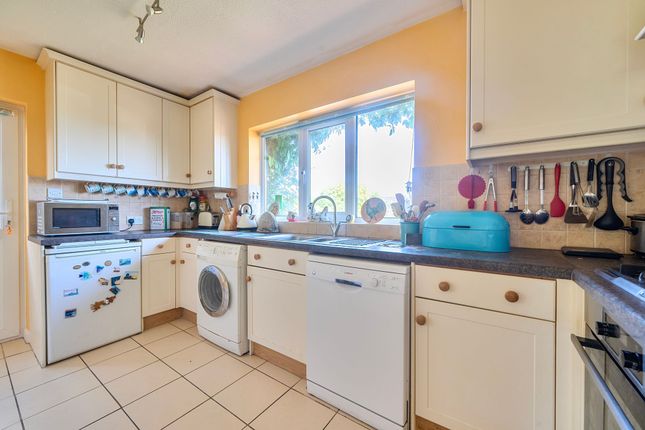 3a Compton Way, Winchester photo 3