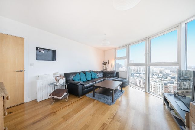 Flat 59, 1, Angel Lane, London photo 4