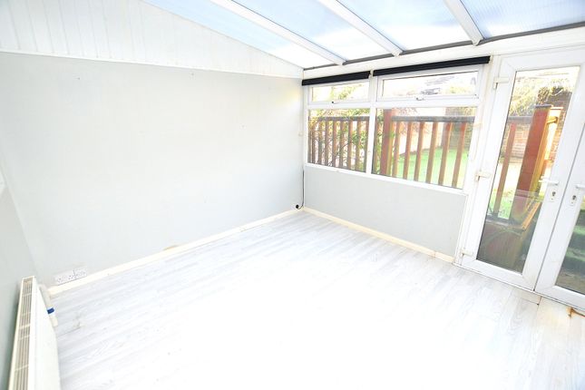 25, Myrtles Court, Saltash photo 4