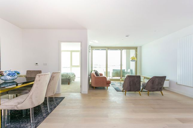 Thumbnail Flat for sale in Royal Wharf, N Woolwich Road, Canary Wharf, London