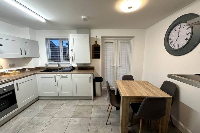 3, Willows Close, Barnsley photo 4