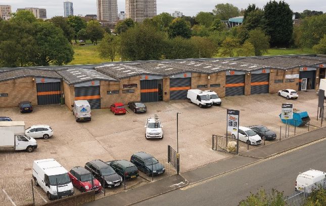 Thumbnail Light industrial to let in Unit 4 City Trading Estate, Icknield Square, Birmingham, West Midlands