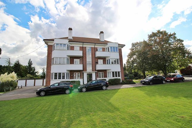 Thumbnail Flat for sale in Hollywood Court, Deacons Hill Road, Elstree