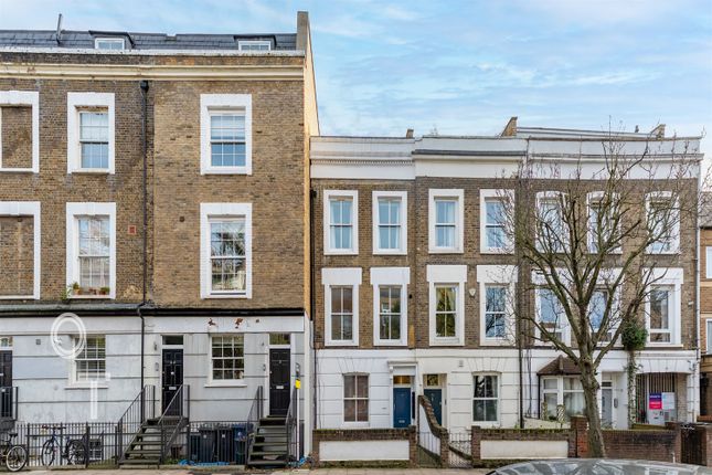 Thumbnail Flat for sale in Tollington Way, London