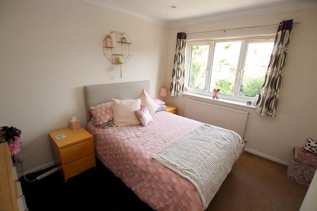End terrace house for sale in Barclay Road, Calcot, Reading