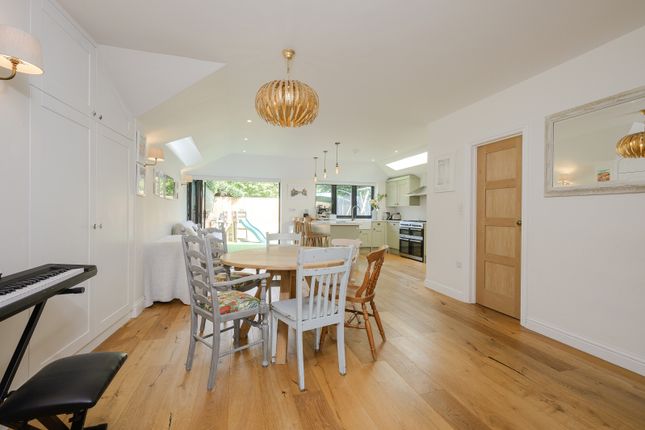 34, Mostyn Road, Merton photo 3