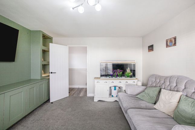 Eastfield Crescent, Sheffield photo 2