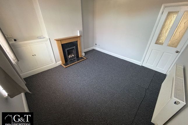 8 Bells Lane, Wordsley, Stourbridge photo 2