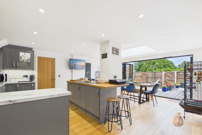 70 Sylvan Road, Lancing photo 2