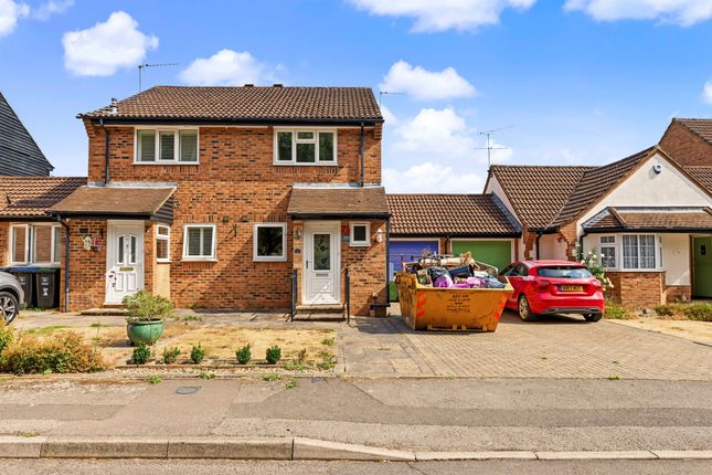 2-bed semi-detached on 9, Brakynbery, Berkhamsted, £425,000