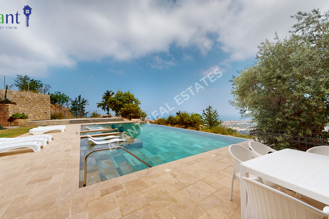 Villa for sale in Lapta, Kyrenia, Cyprus