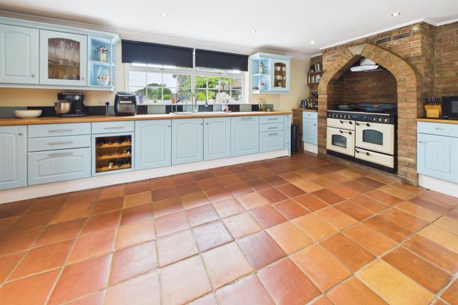 Abaco House, 65, Dovecote Road, Upwell photo 3