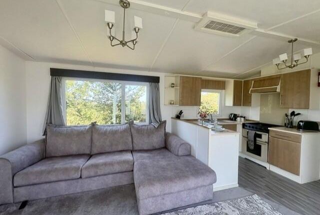 20080 Cosalt Riverdale, Coopers Beach Holiday Park, Church Lane, Colchester photo 2