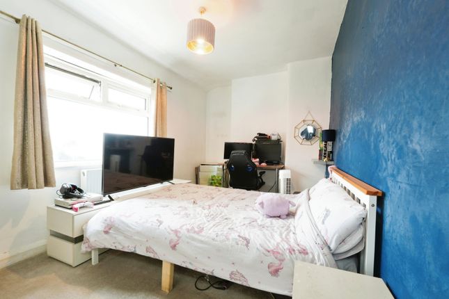 End terrace house for sale in Nasmyth Road, Manchester