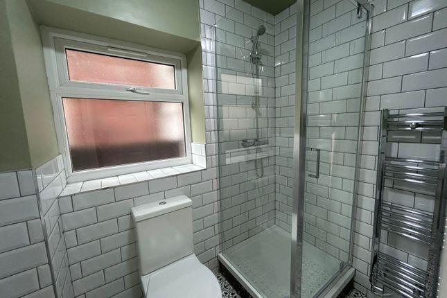Flat B, 42 St James Road, Dudley photo 5
