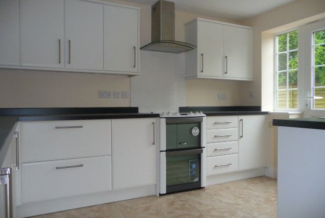 226, London Road, Guildford photo 2