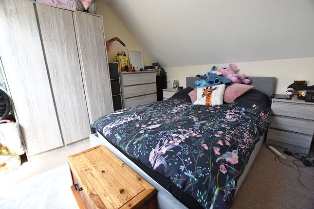 Annis Court,6, Newlands, Pershore photo 4