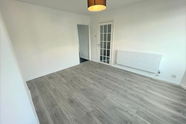 Terraced house for sale in Conduit Way, Willesden