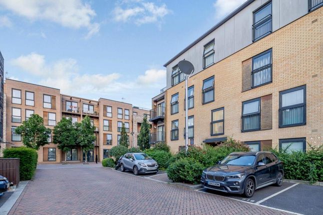 Davidson Frost-Wellings, Dfw, Bletchley Court, Fro