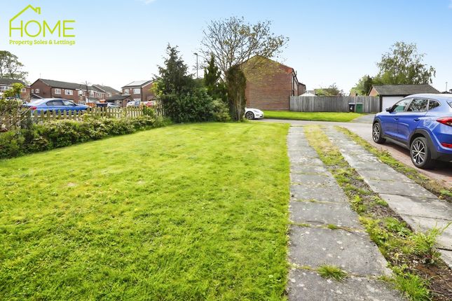 4 Palmerston Close, Leicester photo 2