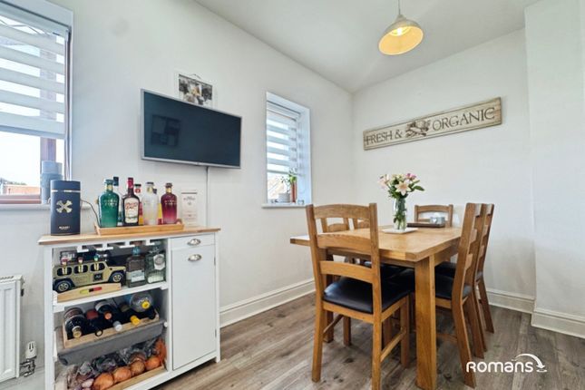 28, Northbrook Crescent, Hampshire photo 3