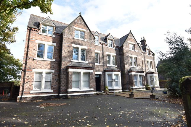 Flat for sale in Elmsley Road, Mossley Hill, Liverpool